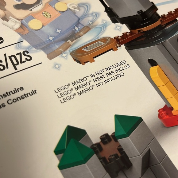 LEGO Super Mario Bowser’s Castle Boss Battle Expansion Set 71369 - Picture 4 of 4